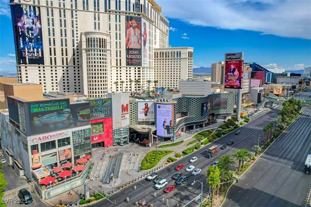 3700 Las Vegas, Las Vegas, NV 89109
