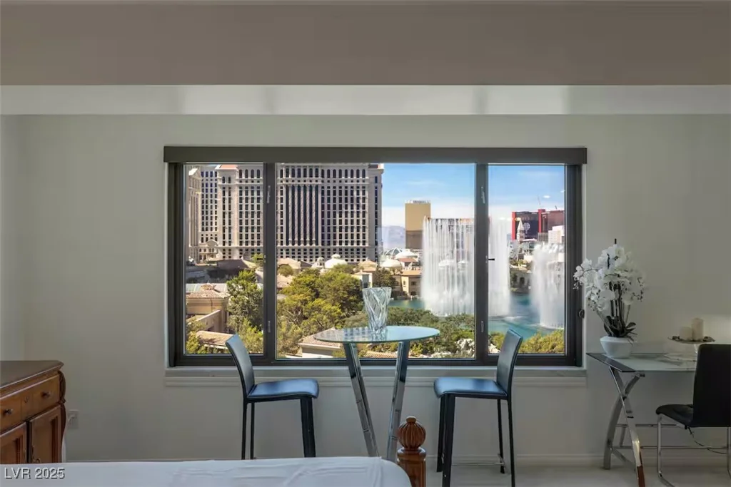 3700 Las Vegas, Las Vegas, NV 89109