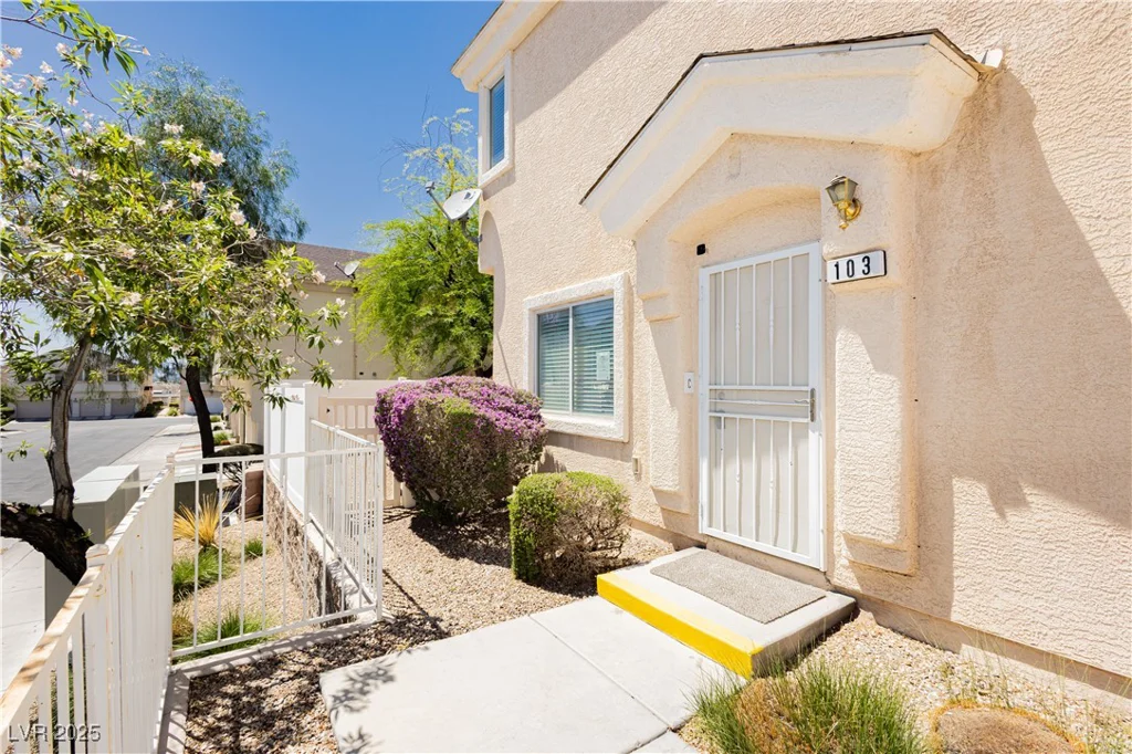 3041 Gary Cooper, Las Vegas, NV 89122