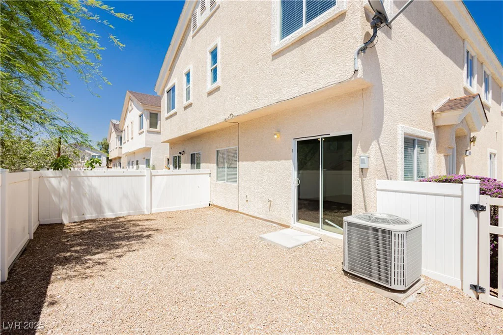 3041 Gary Cooper, Las Vegas, NV 89122