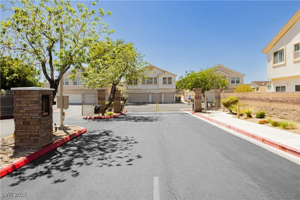3041 Gary Cooper, Las Vegas, NV 89122