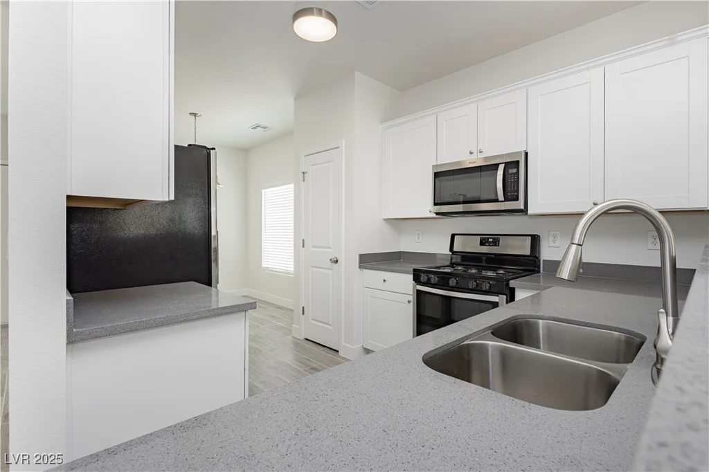 3041 Gary Cooper, Las Vegas, NV 89122