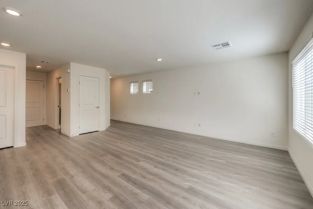 2602 BEGONIA FALLS, North Las Vegas, NV 89081