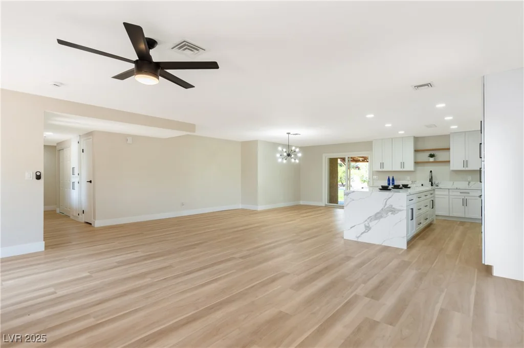 5517 Avenida Caballo, Las Vegas, NV 89108