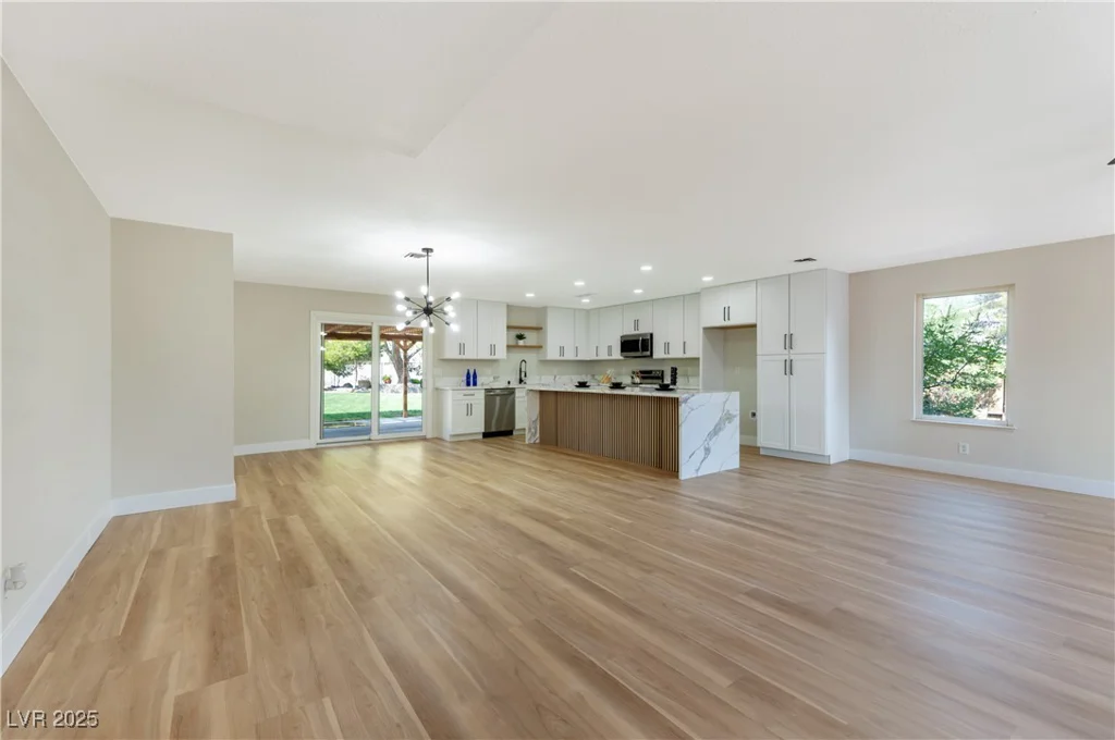 5517 Avenida Caballo, Las Vegas, NV 89108