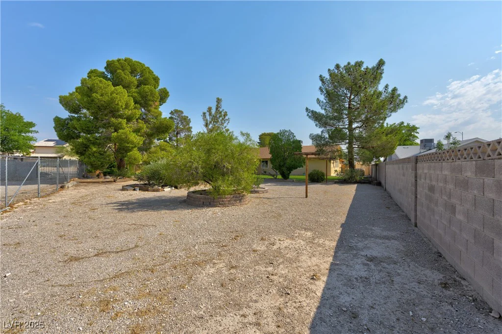5517 Avenida Caballo, Las Vegas, NV 89108