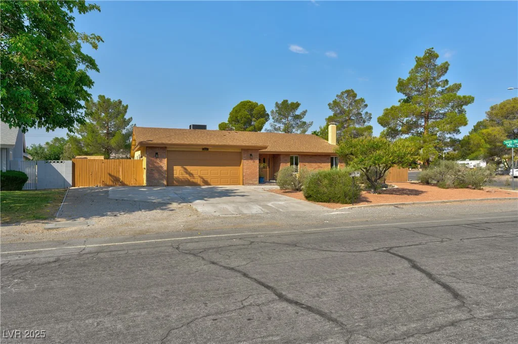 5517 Avenida Caballo, Las Vegas, NV 89108