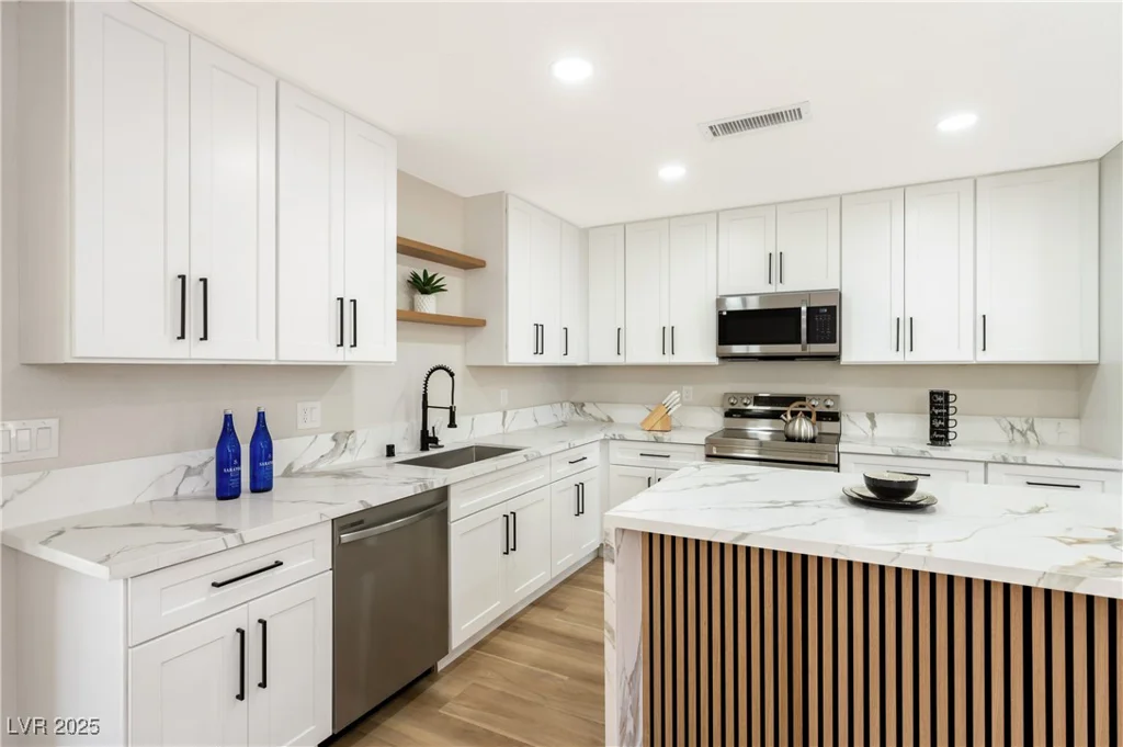5517 Avenida Caballo, Las Vegas, NV 89108
