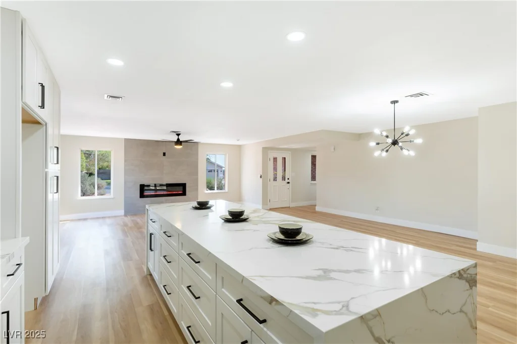 5517 Avenida Caballo, Las Vegas, NV 89108