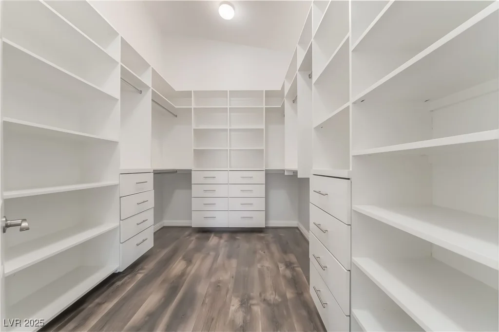 8805 Don Horton, Las Vegas, NV 89178