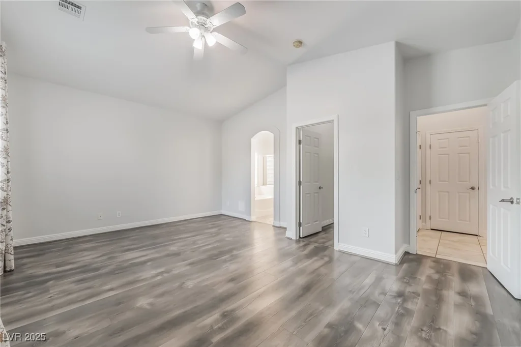 8805 Don Horton, Las Vegas, NV 89178
