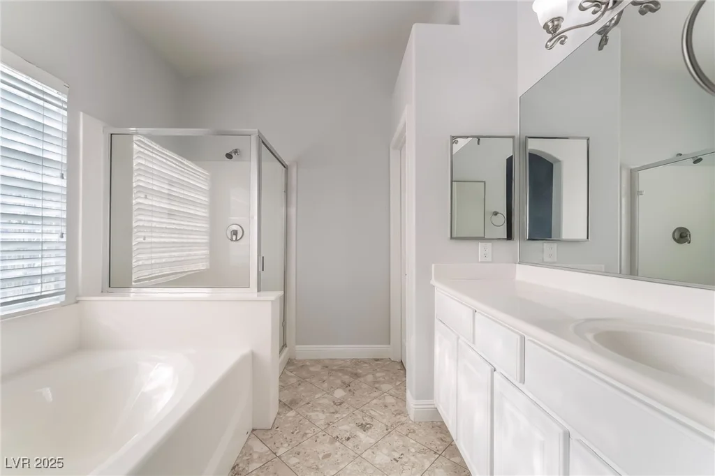 8805 Don Horton, Las Vegas, NV 89178