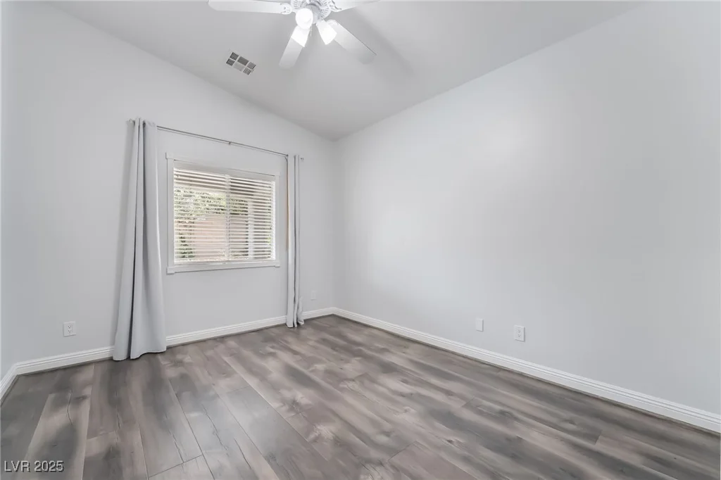 8805 Don Horton, Las Vegas, NV 89178