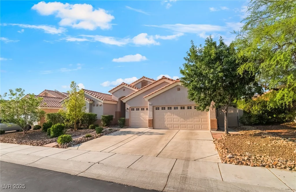 8805 Don Horton, Las Vegas, NV 89178