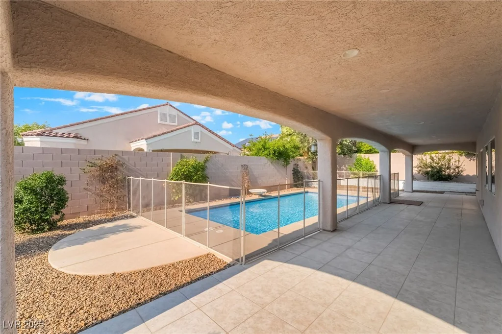 8805 Don Horton, Las Vegas, NV 89178