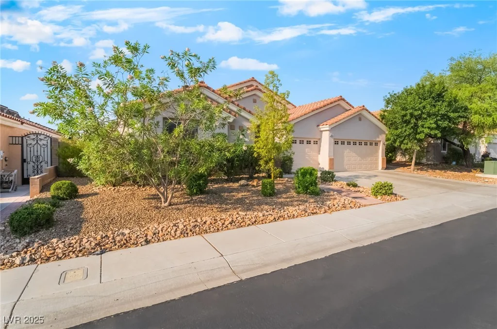8805 Don Horton, Las Vegas, NV 89178