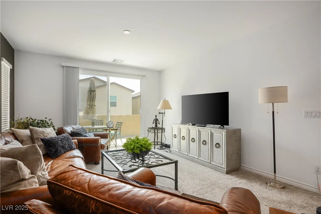 6839 Greensmen, Las Vegas, NV 89156