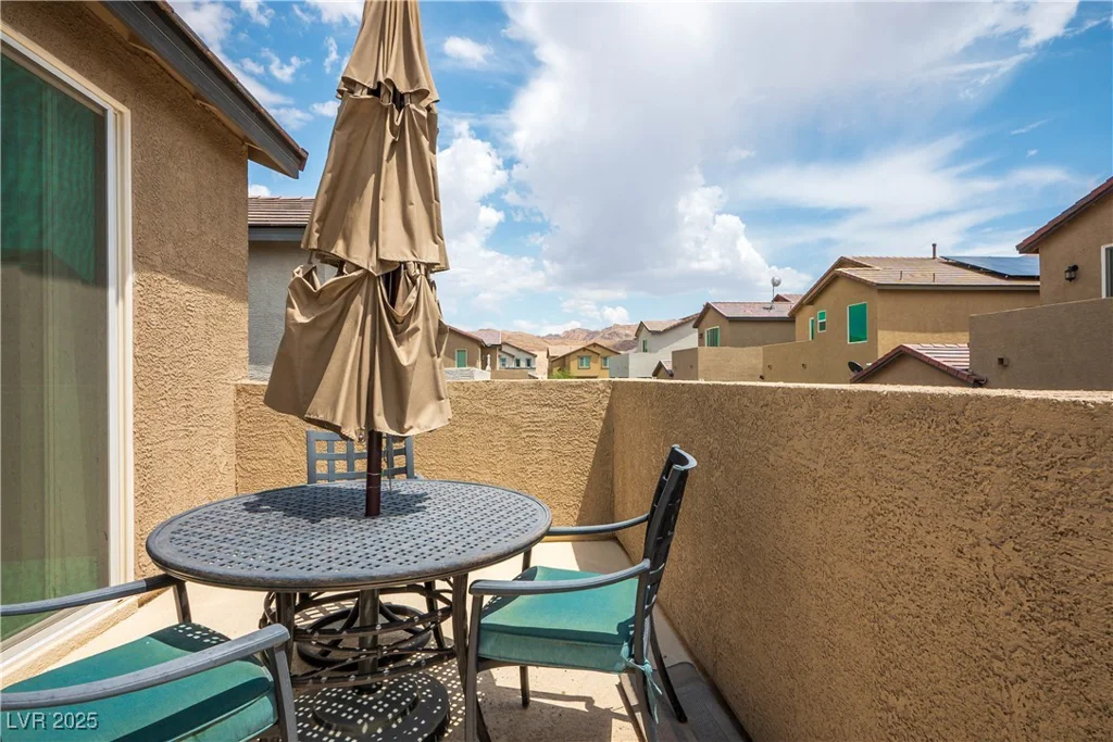 6839 Greensmen, Las Vegas, NV 89156
