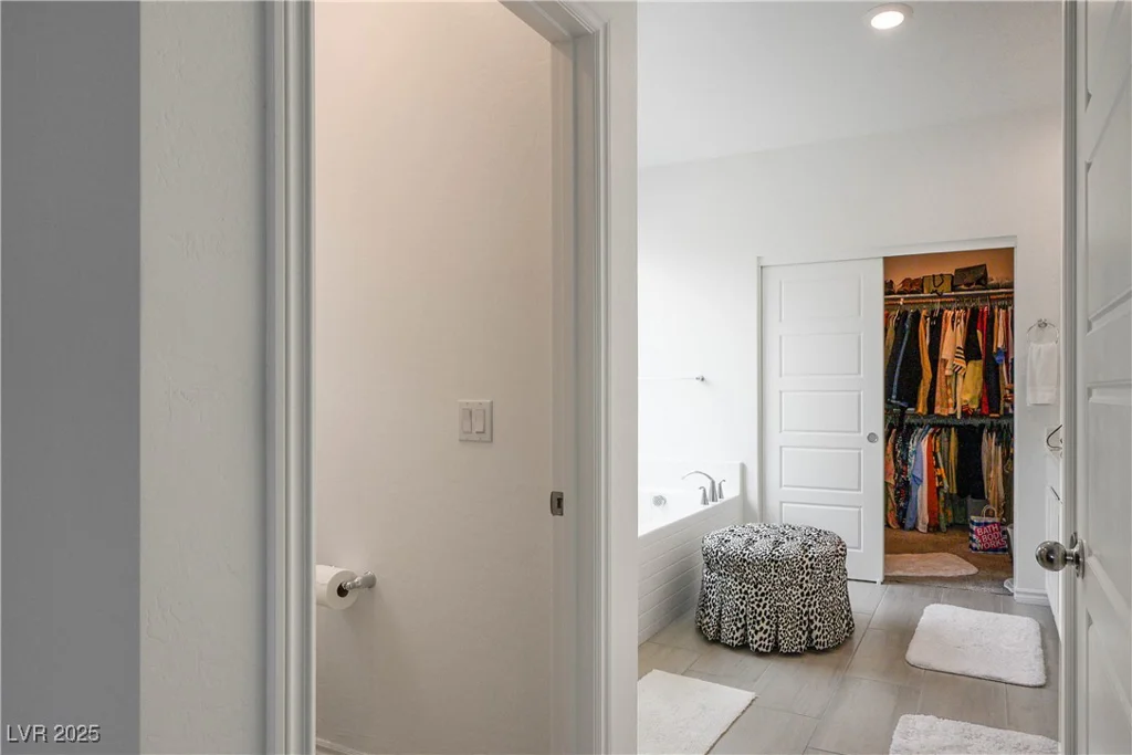 6839 Greensmen, Las Vegas, NV 89156