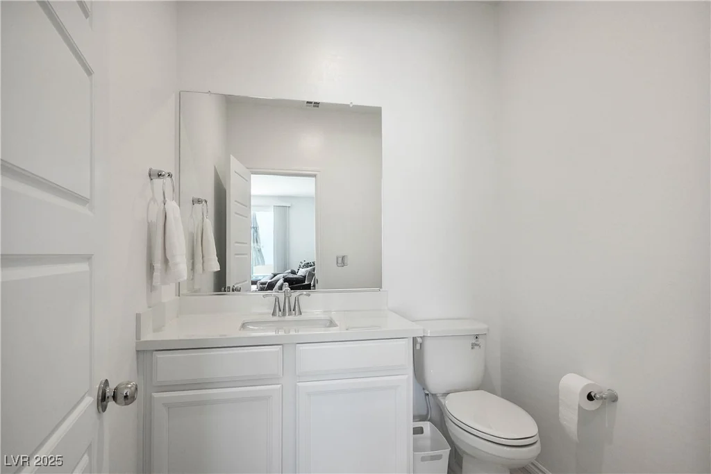 6839 Greensmen, Las Vegas, NV 89156