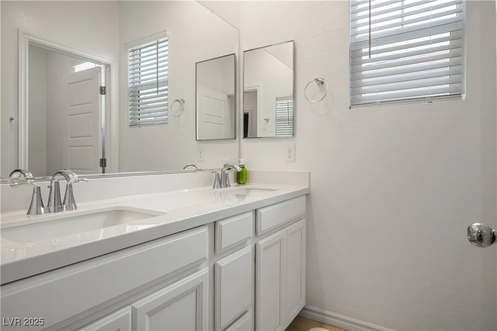 6839 Greensmen, Las Vegas, NV 89156