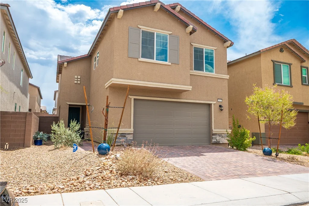 6839 Greensmen, Las Vegas, NV 89156