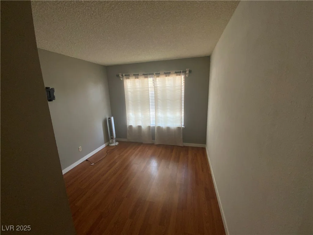 5753 Monroe, Las Vegas, NV 89110