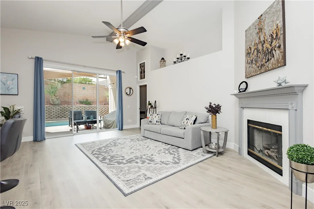 3025 Pismo Beach, Las Vegas, NV 89128