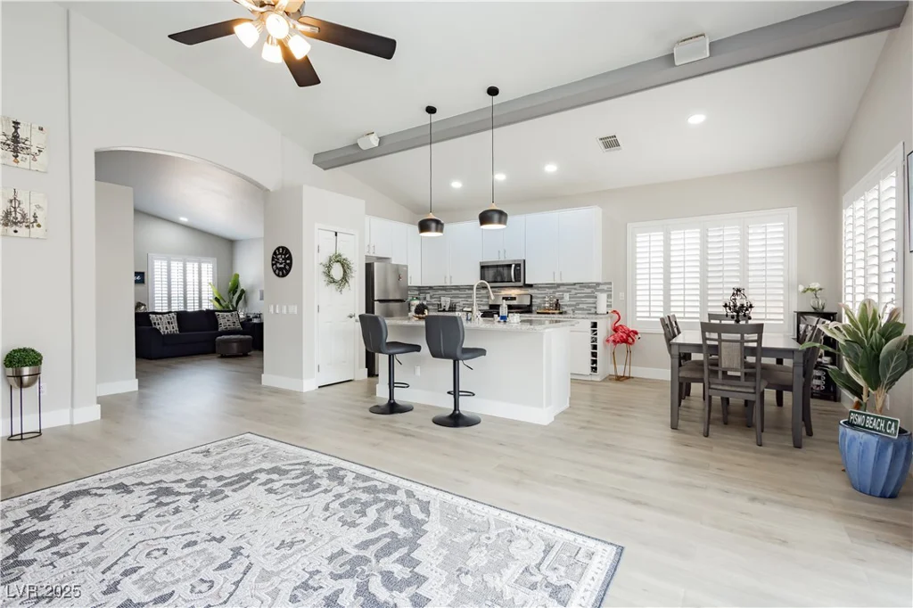 3025 Pismo Beach, Las Vegas, NV 89128