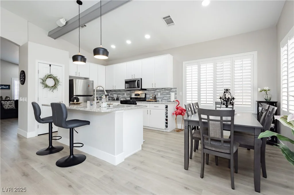 3025 Pismo Beach, Las Vegas, NV 89128
