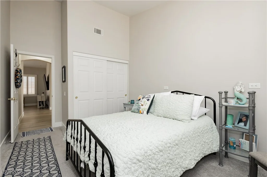 3025 Pismo Beach, Las Vegas, NV 89128