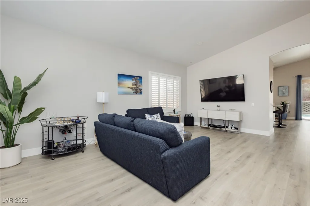 3025 Pismo Beach, Las Vegas, NV 89128