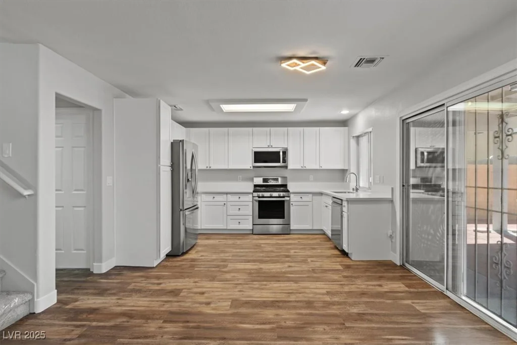 6063 Peach Orchard, Las Vegas, NV 89142