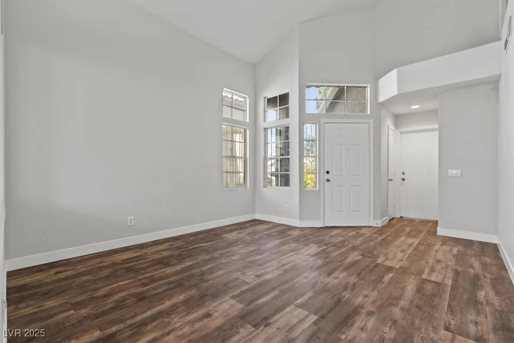 6063 Peach Orchard, Las Vegas, NV 89142