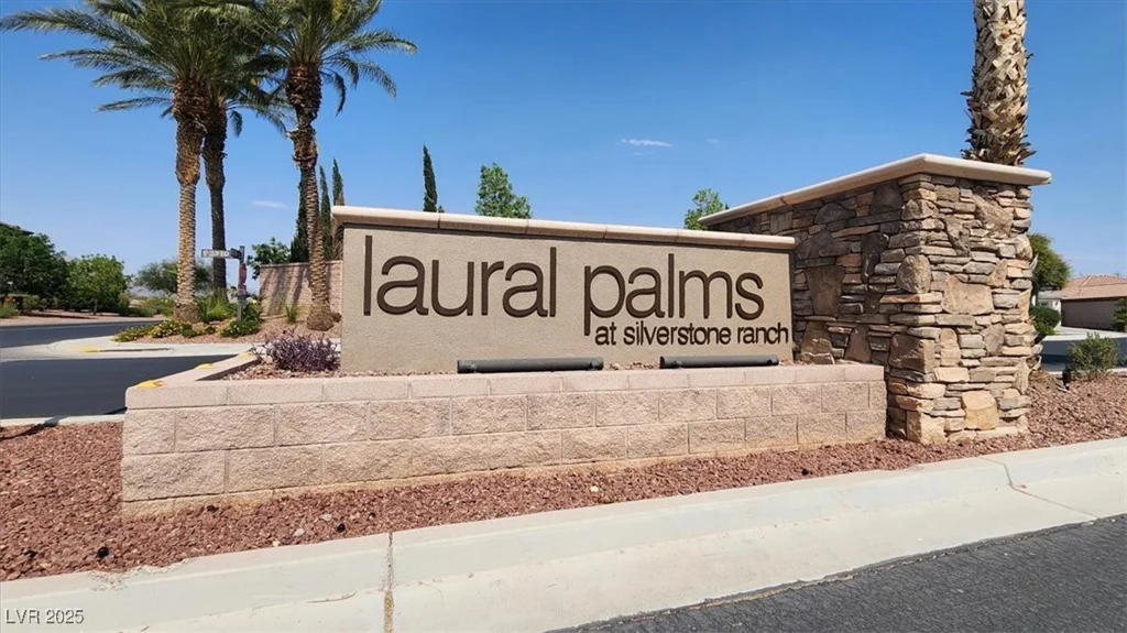 8161 Bay Colony, Las Vegas, NV 89131