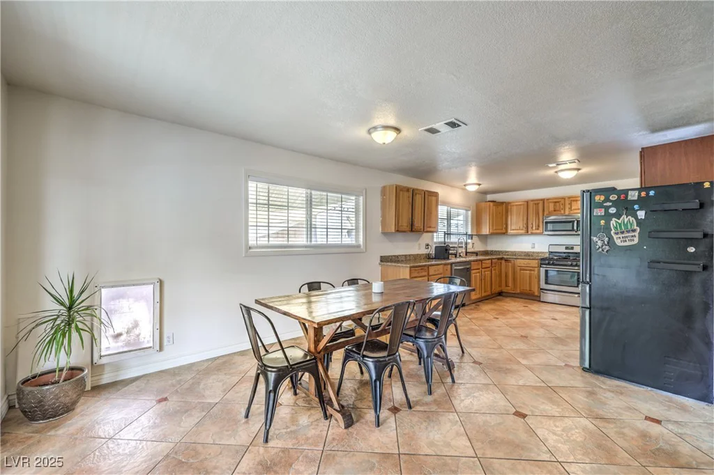 4443 El Cebra, Las Vegas, NV 89121