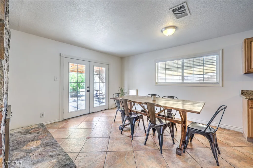 4443 El Cebra, Las Vegas, NV 89121