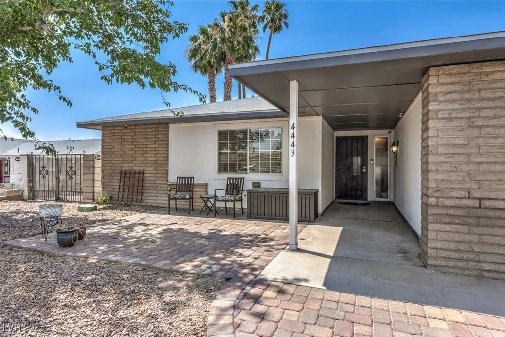 4443 El Cebra, Las Vegas, NV 89121