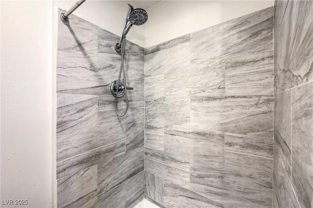 4443 El Cebra, Las Vegas, NV 89121