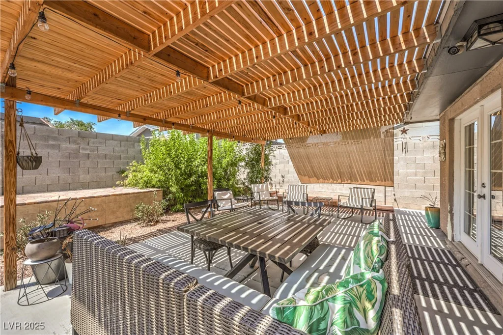 4443 El Cebra, Las Vegas, NV 89121