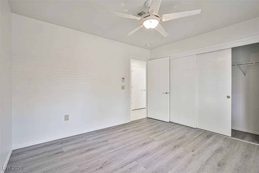 2520 Silverton, Las Vegas, NV 89134