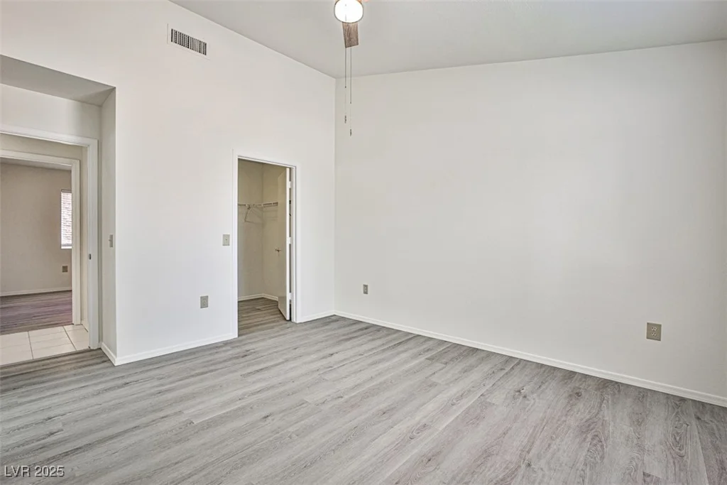 2520 Silverton, Las Vegas, NV 89134