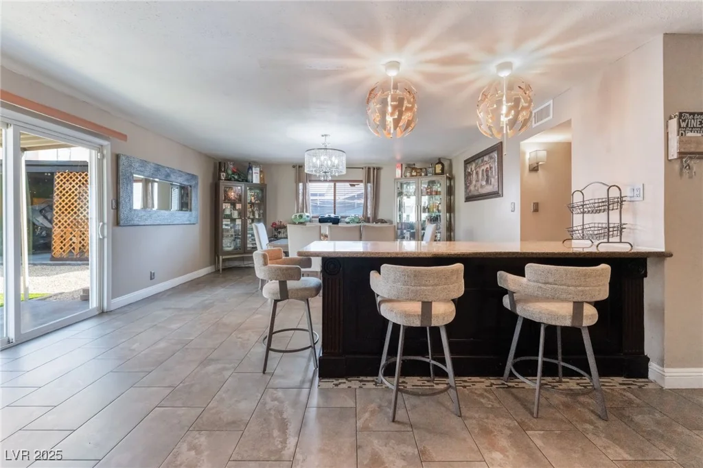 5384 Aston, Las Vegas, NV 89142