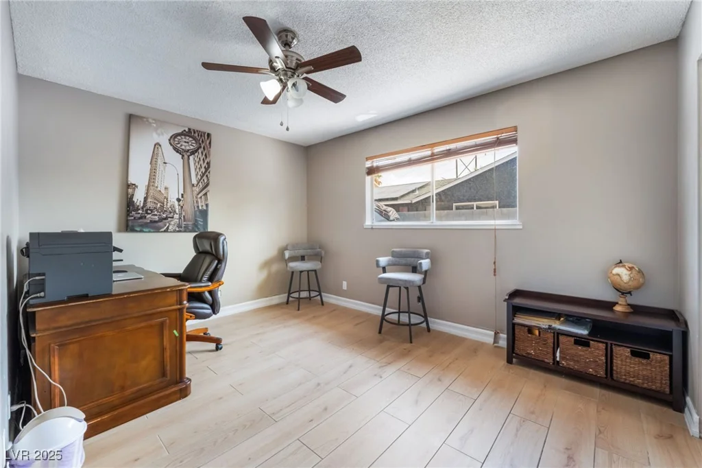 5384 Aston, Las Vegas, NV 89142