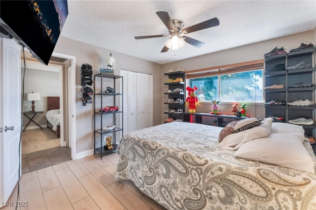 5384 Aston, Las Vegas, NV 89142