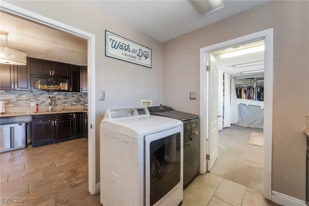 5384 Aston, Las Vegas, NV 89142