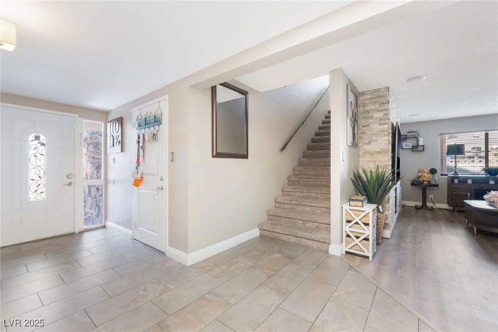 5384 Aston, Las Vegas, NV 89142