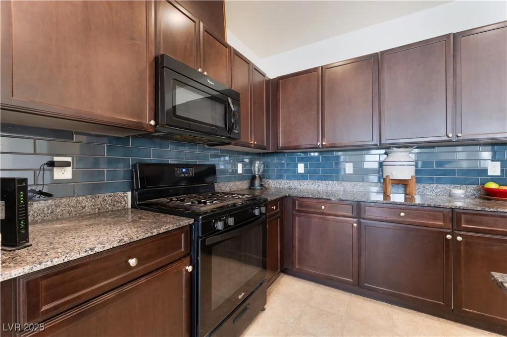 4588 Dover Straight, Las Vegas, NV 89115