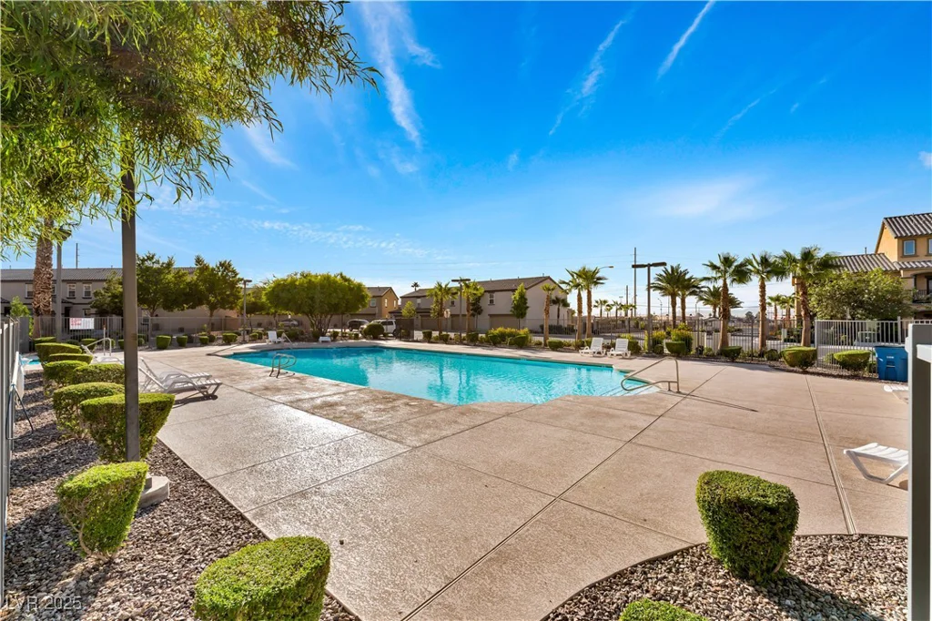 4588 Dover Straight, Las Vegas, NV 89115