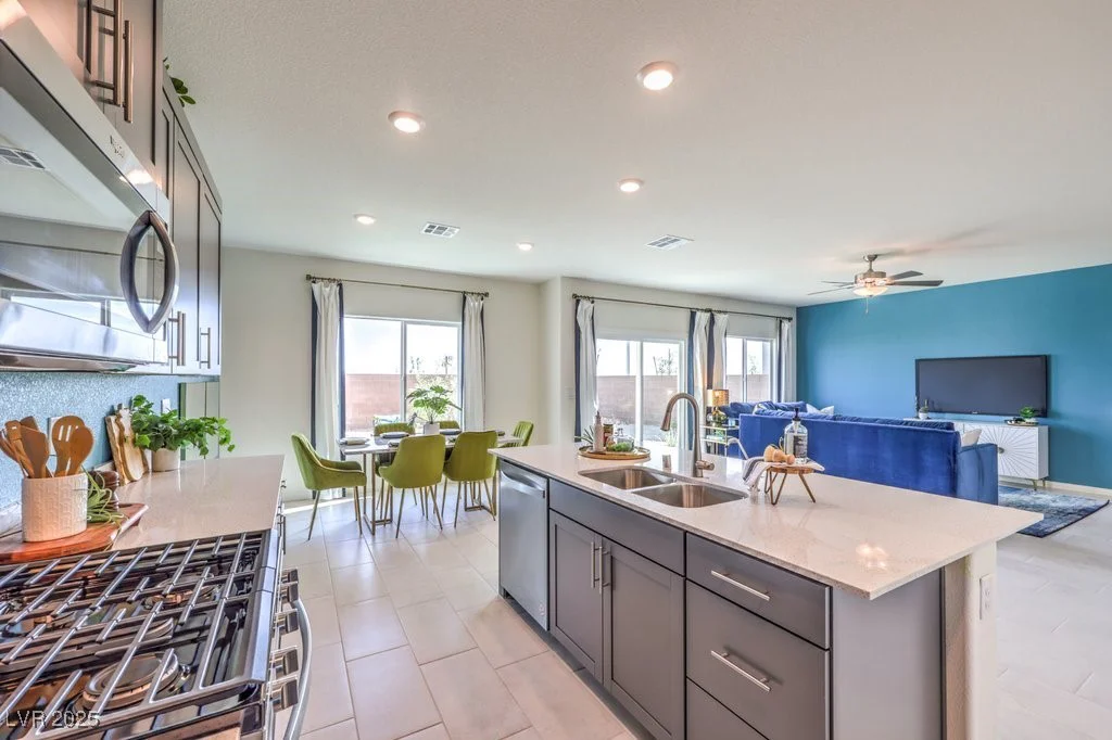 7429 Cooper Cove, North Las Vegas, NV 89084